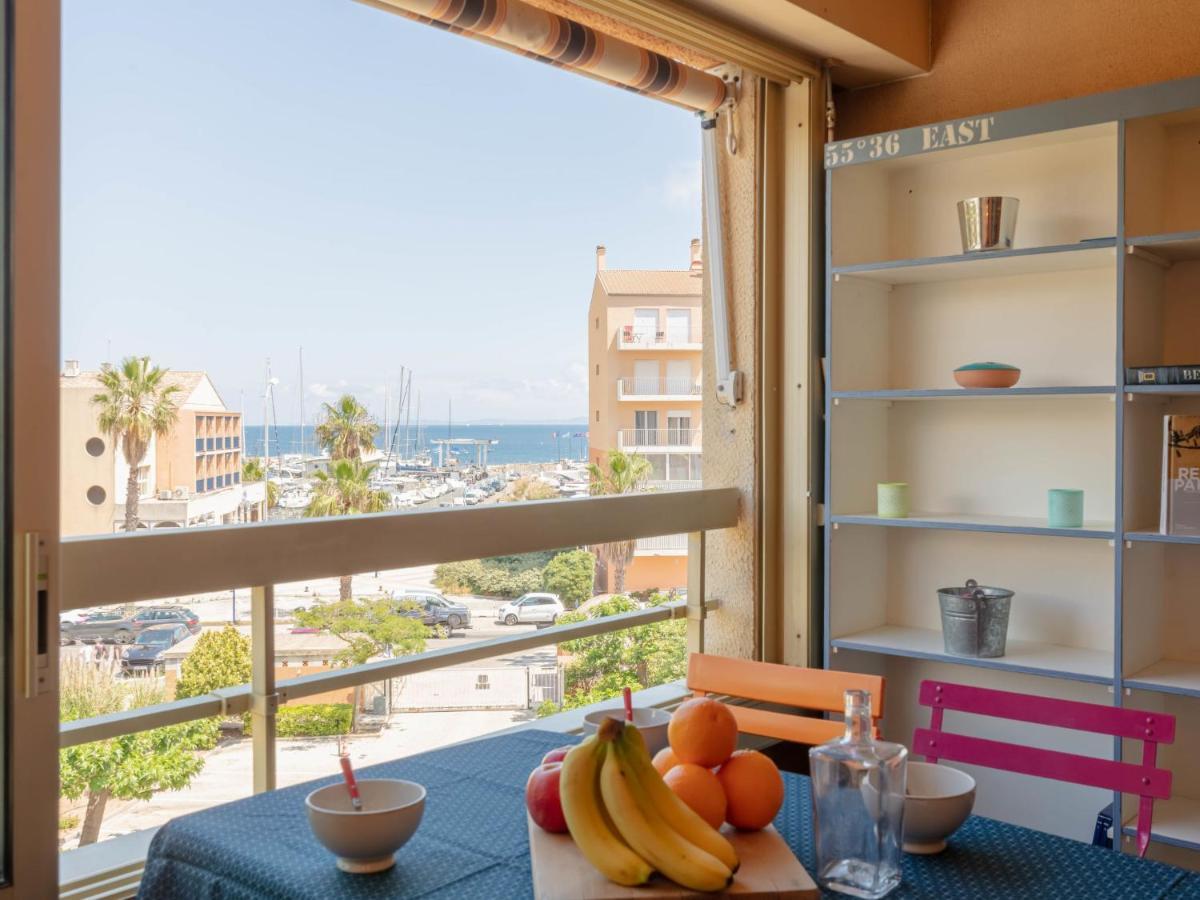 Les Regates-3 By Interhome Appartement